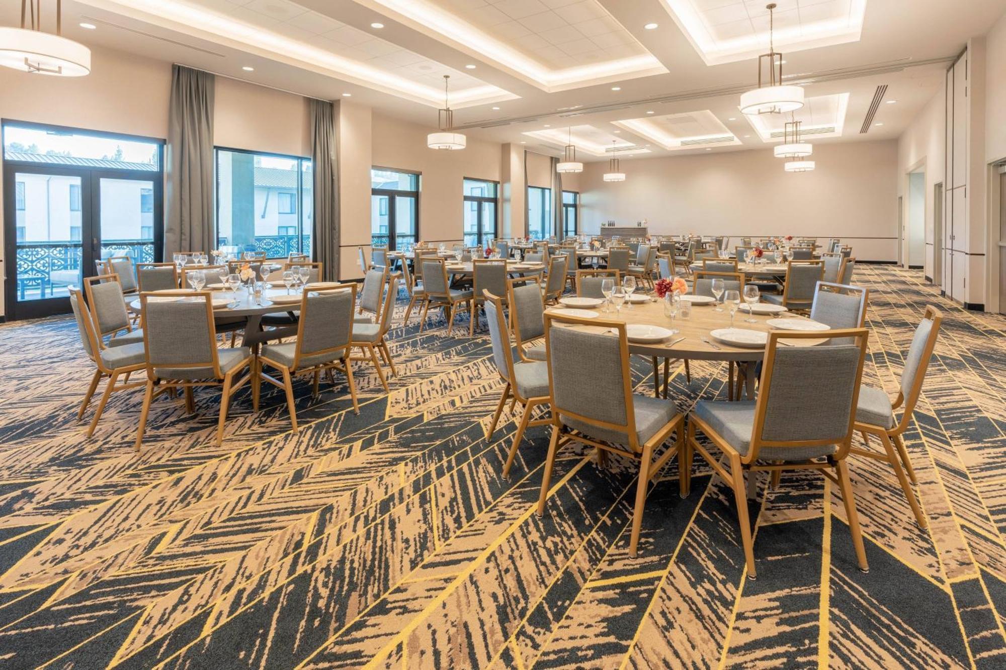 Courtyard By Marriott Thousand Oaks Agoura Hills Dış mekan fotoğraf