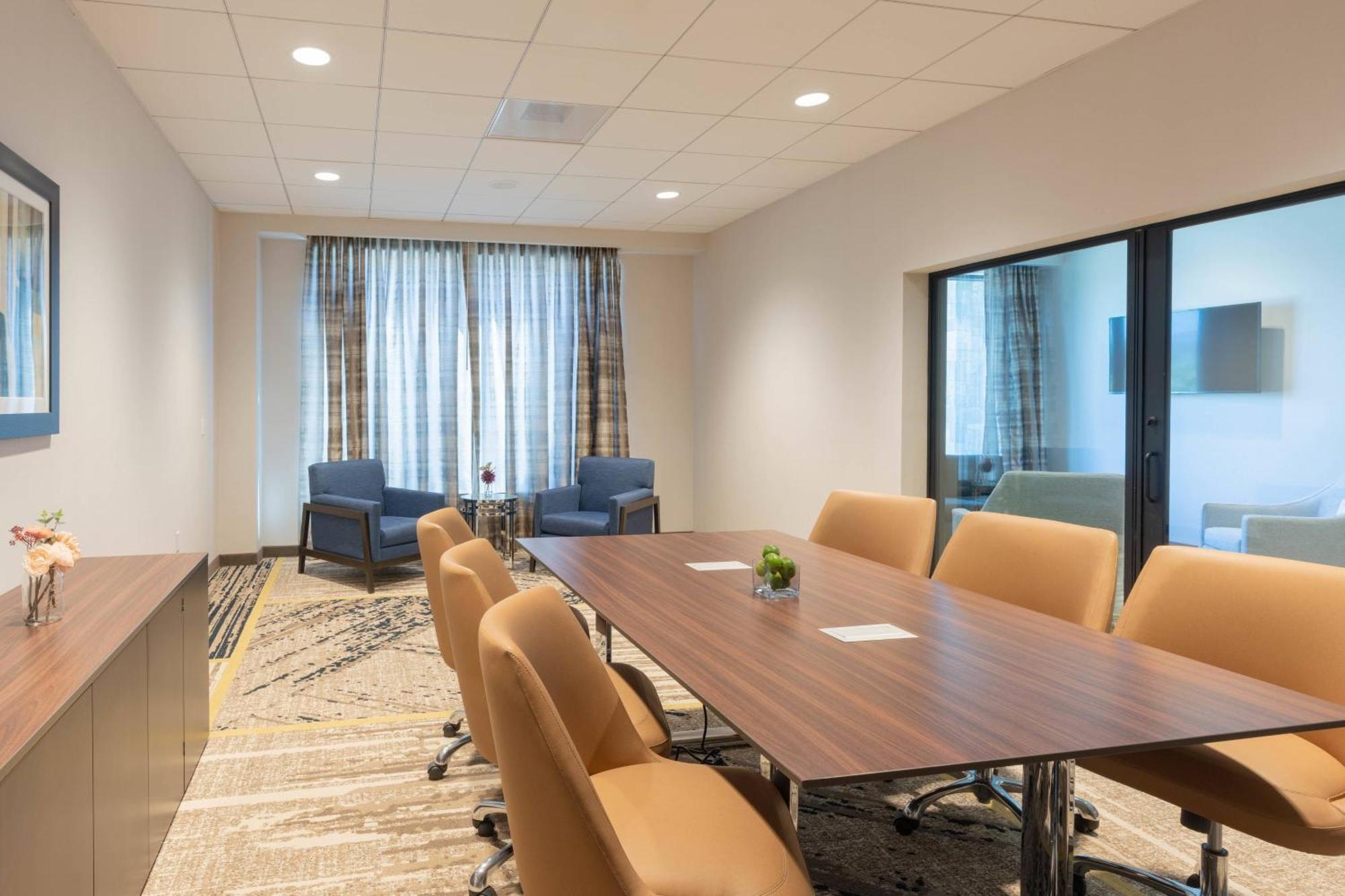 Courtyard By Marriott Thousand Oaks Agoura Hills Dış mekan fotoğraf