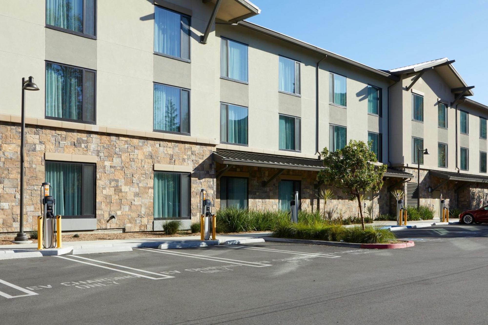 Courtyard By Marriott Thousand Oaks Agoura Hills Dış mekan fotoğraf